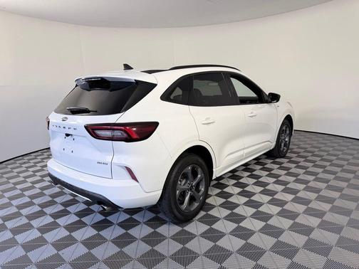 Oxford White 2023 Ford Escape ST-Line
