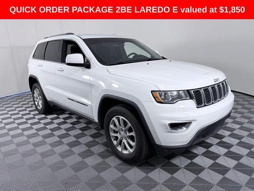 Bright White Clearcoat 2021 Jeep Grand Cherokee Laredo E