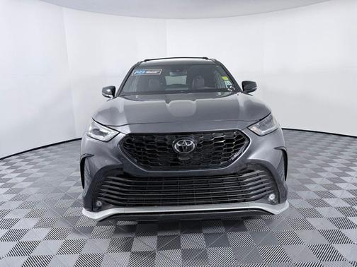 2024 Toyota Highlander XSE