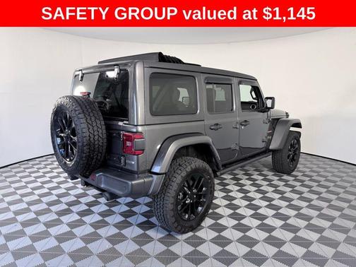 Granite Crystal Clearcoat Metallic 2022 Jeep Wrangler Unlimited 4xe Sahara