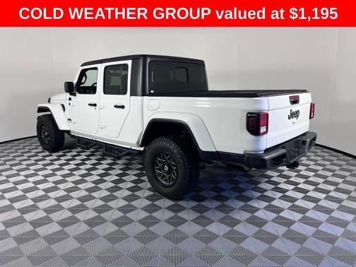 2022 Jeep Gladiator Sport