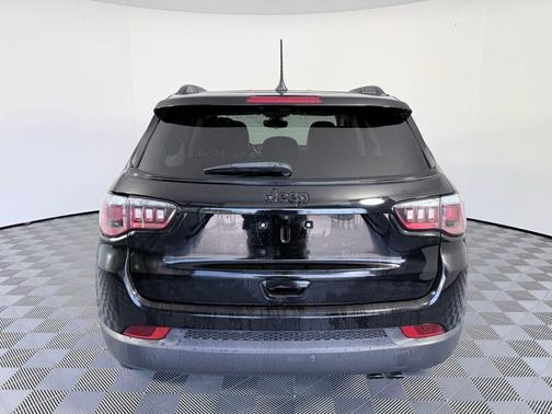 Diamond Black 2019 Jeep Compass Altitude