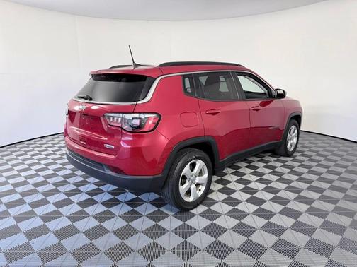 Redline Pearlcoat 2021 Jeep Compass Latitude