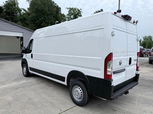 Bright White 2026 RAM ProMaster 2500 High Roof