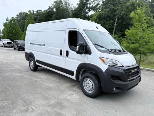 Bright White 2026 RAM ProMaster 2500 High Roof