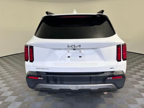 2023 Kia Sorento X-Line SX Prestige