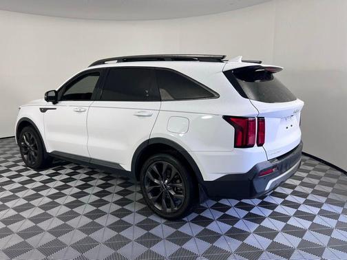 2023 Kia Sorento X-Line SX Prestige