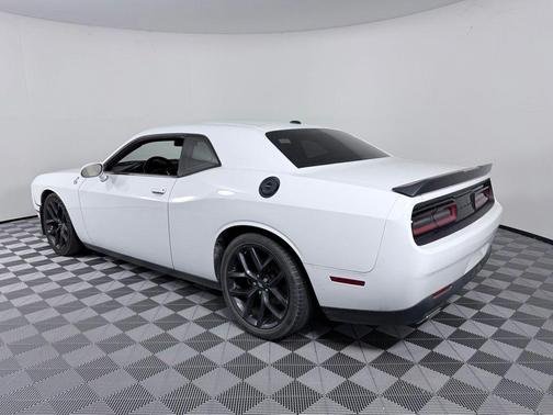 White Knuckle Clearcoat 2021 Dodge Challenger GT