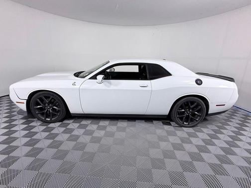 White Knuckle Clearcoat 2021 Dodge Challenger GT