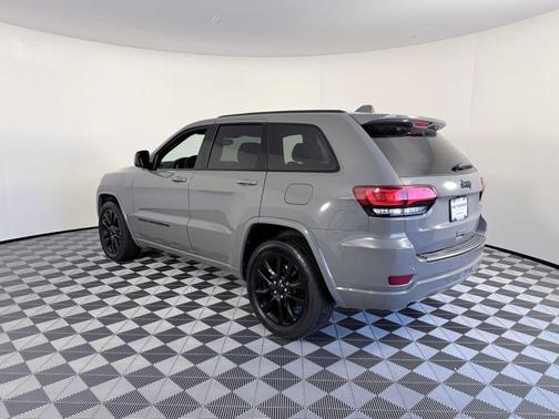 2022 Jeep Grand Cherokee WK Laredo