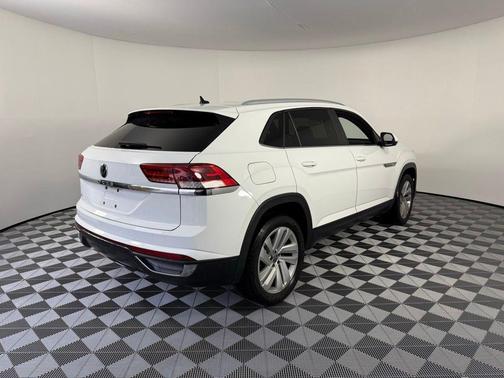 2021 Volkswagen Atlas Cross Sport 3.6L V6 SE w/Technology