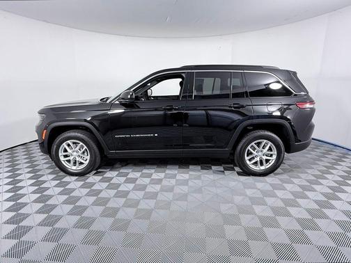 Diamond Black 2026 Jeep Grand Cherokee Laredo X