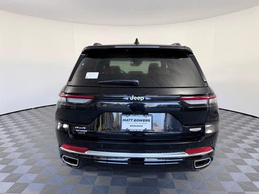 2025 Jeep Grand Cherokee Summit