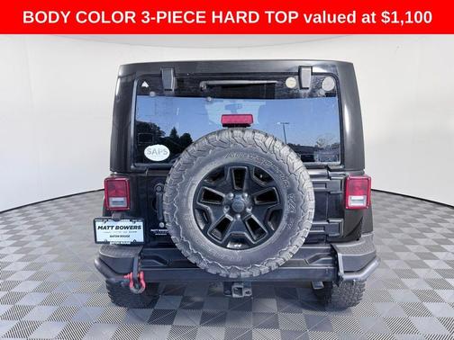 Black Clearcoat 2016 Jeep Wrangler Unlimited Sahara