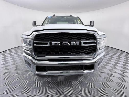 Bright White Clearcoat 2020 RAM 2500 Tradesman