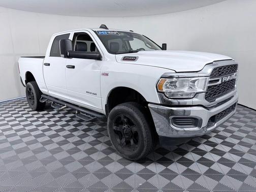 Bright White Clearcoat 2020 RAM 2500 Tradesman