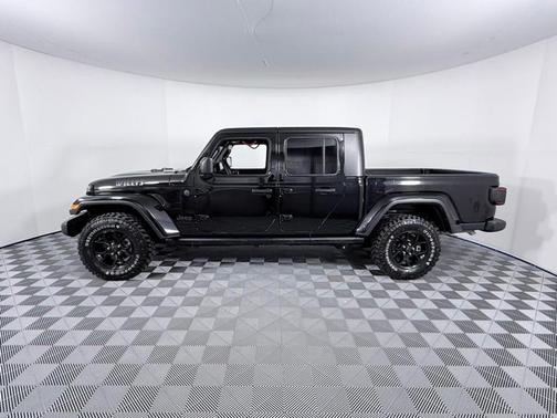 2024 Jeep Gladiator Sport