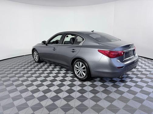 2015 INFINITI Q50 Premium