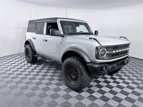 2023 Ford Bronco Black Diamond