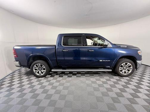 Patriot Blue Pearlcoat 2019 RAM 1500 Longhorn