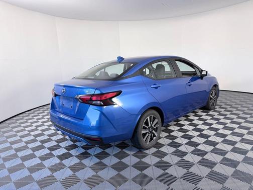 2021 Nissan Versa 1.6 SV