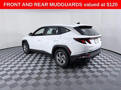 2023 Hyundai TUCSON SE