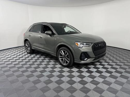 2024 Audi Q3 45 S line Premium