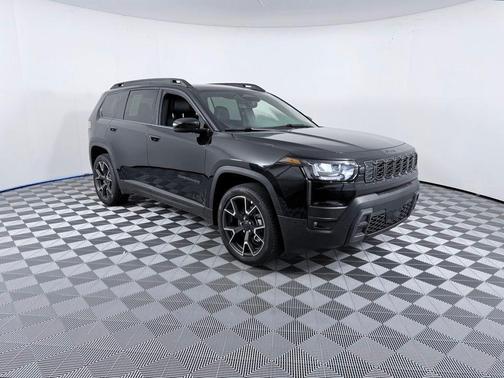 Diamond Black 2026 Jeep Cherokee Overland