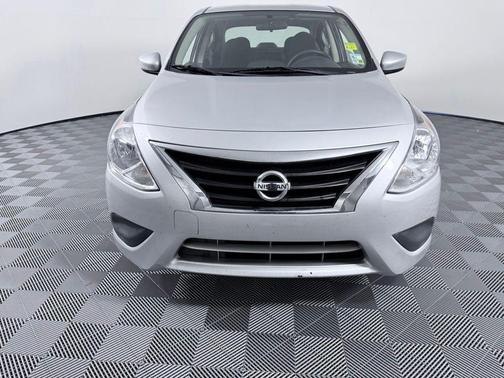 Brilliant Silver 2016 Nissan Versa 1.6 S