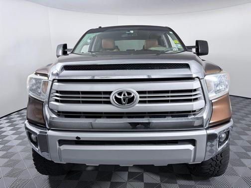 2015 Toyota Tundra 