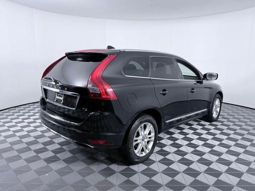 2016 Volvo XC60 T5 Premier