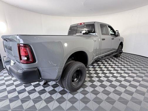 Ceramic Gray 2026 RAM 3500 Tradesman
