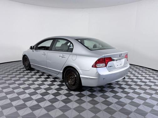 Alabaster Silver Metallic 2011 Honda Civic LX