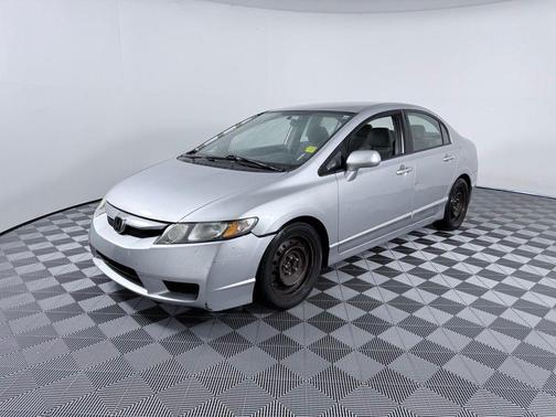 Alabaster Silver Metallic 2011 Honda Civic LX