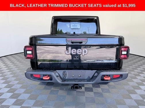 Black Clearcoat 2022 Jeep Gladiator Mojave