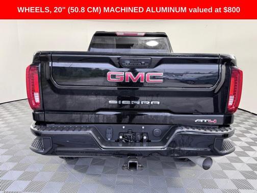 Onyx Black 2022 GMC Sierra 2500 AT4