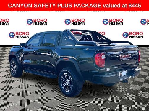 2024 GMC Canyon AT4