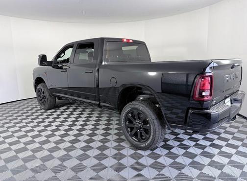 Diamond Black 2026 RAM 2500 Big Horn