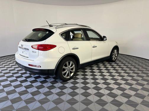 2011 INFINITI EX35 Journey