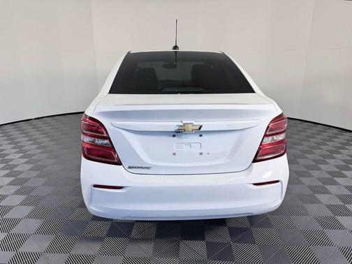 2017 Chevrolet Sonic LS