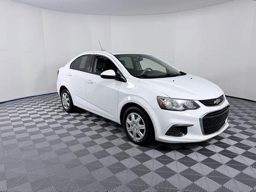 2017 Chevrolet Sonic LS