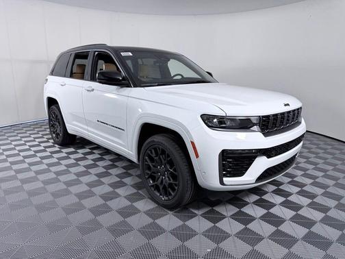 Bright White 2026 Jeep Grand Cherokee Summit 4x4
