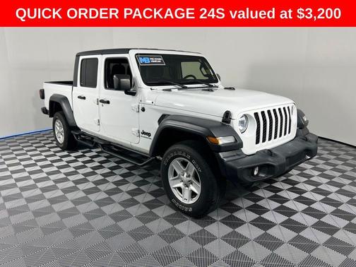 2020 Jeep Gladiator Sport