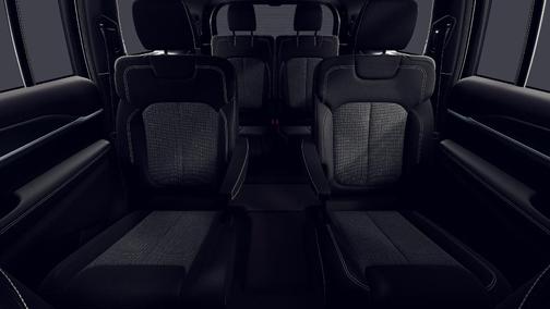 Baltic Gray 2026 Jeep Grand Cherokee Laredo
