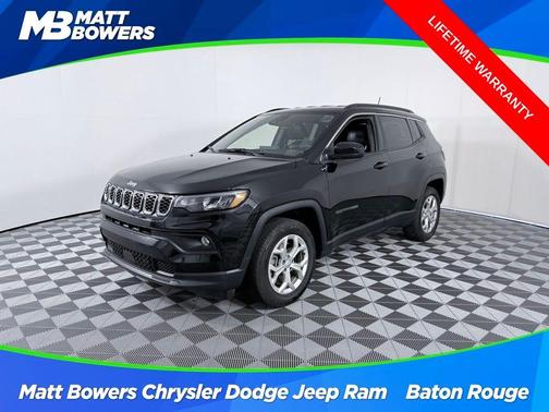 Diamond Black 2024 Jeep Compass Latitude