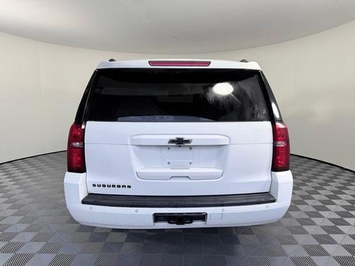 2018 Chevrolet Suburban LT