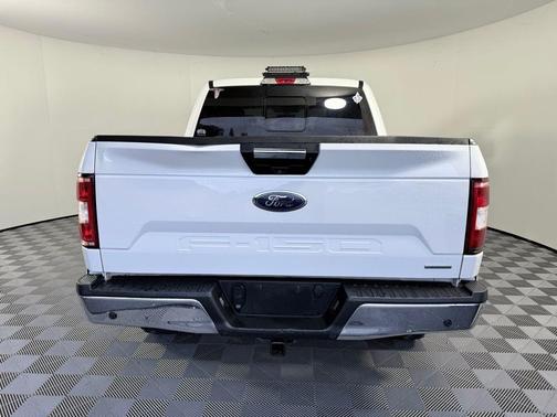 Oxford White 2019 Ford F-150 XLT
