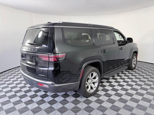 Diamond Black 2022 Jeep Wagoneer Series II