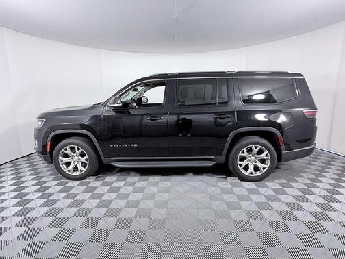 Diamond Black 2022 Jeep Wagoneer Series II