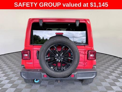 Firecracker Red Clearcoat 2022 Jeep Wrangler Unlimited 4xe Sahara